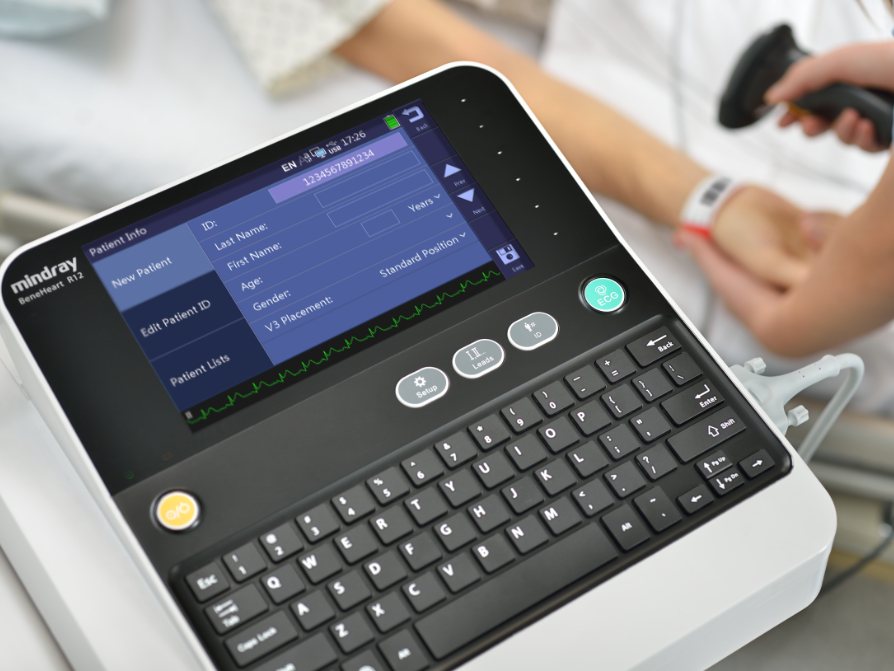 Electrocardiografo marca Mindray Modelo BENEHEART R12